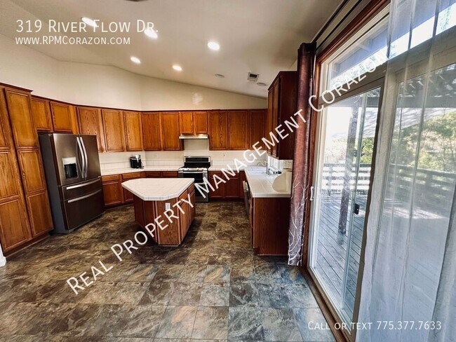 Building Photo - 319 River Flow Dr