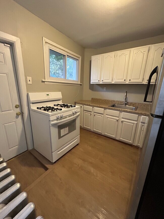 Building Photo - 1812 Fillmore st