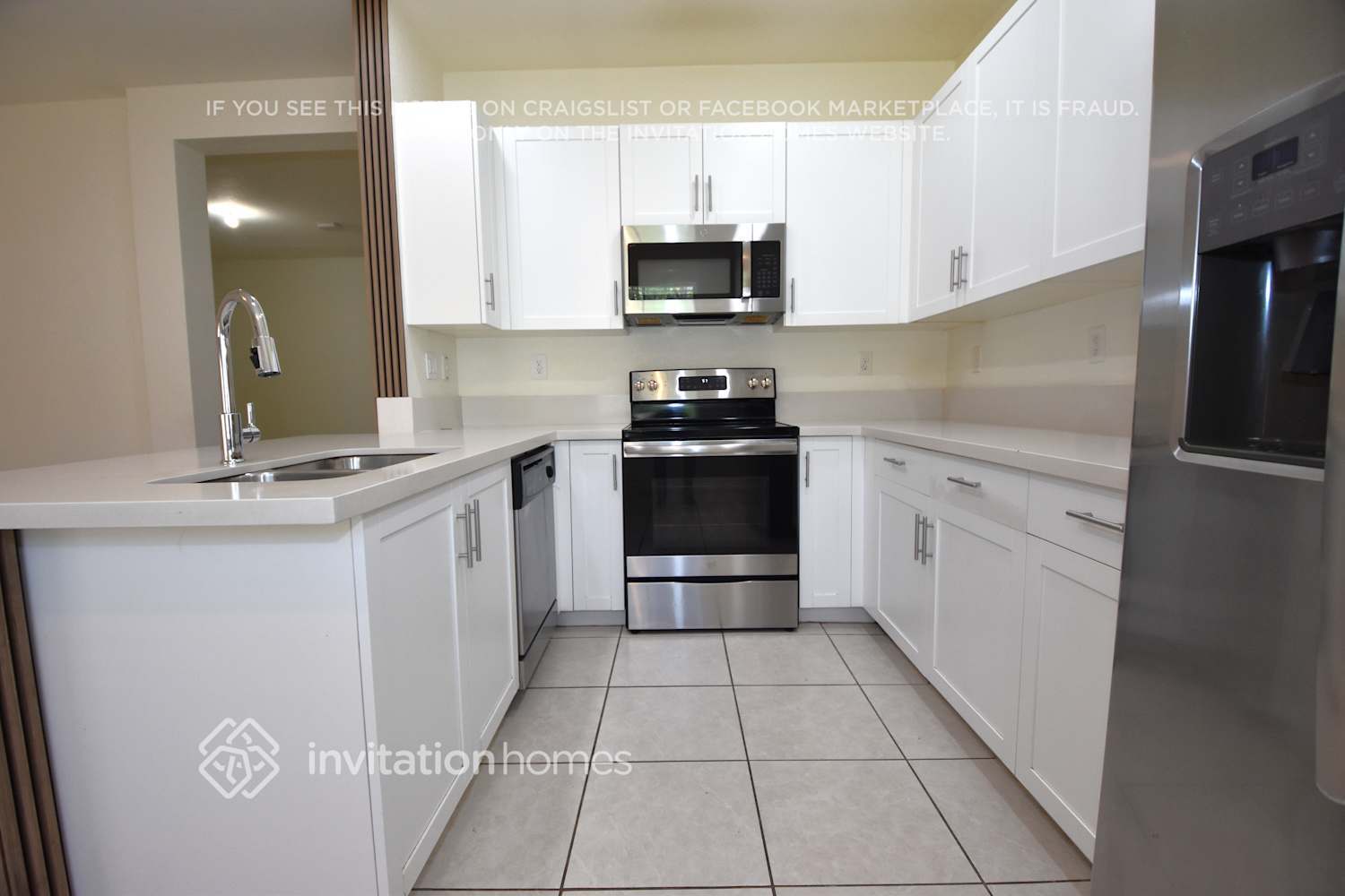 Building Photo - 3422 W 106th Terrace