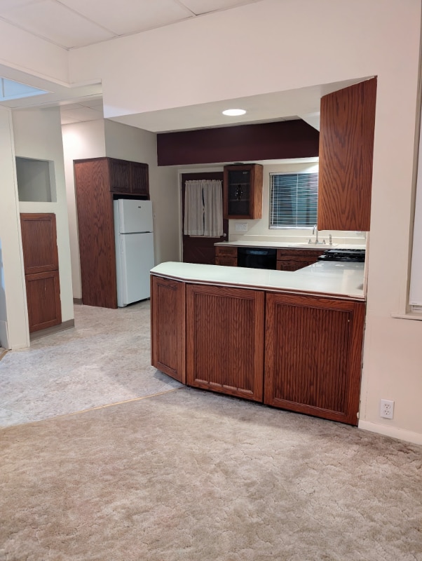 Building Photo - 43 Willow St