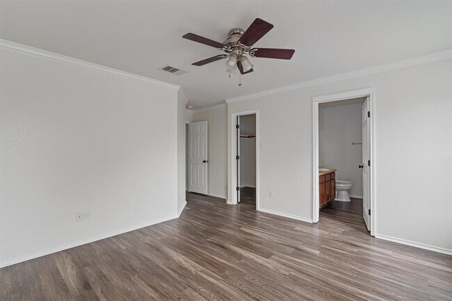Building Photo - 1106 Canada Wild Dr