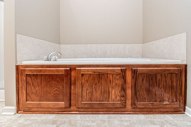 Building Photo - Please View 3D Virtual Walk-Through Before Scheduling a Showing