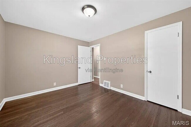 Building Photo - 1236 Bliss Dr