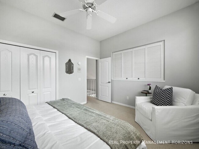 Building Photo - 8737 Pebble Creek Ln