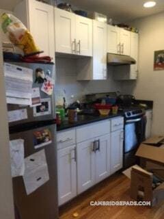 Building Photo - 100 Willow St