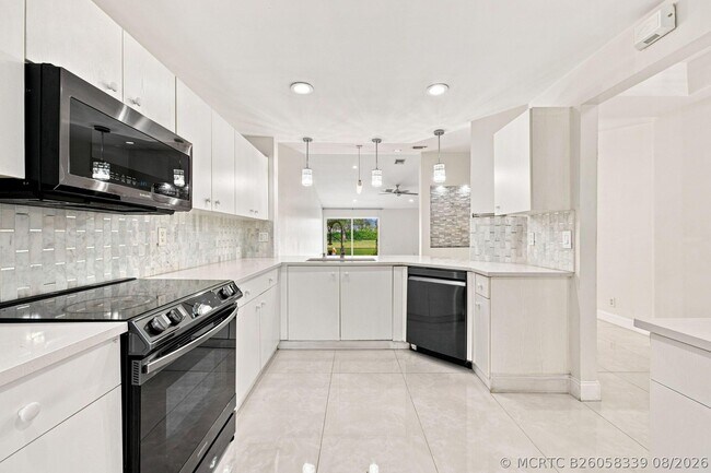 Building Photo - 1590 Orion Ln