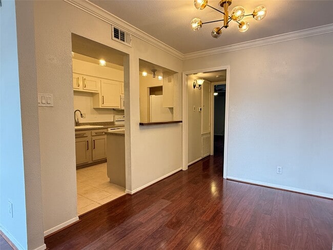 Building Photo - 11550 Chimney Rock Rd