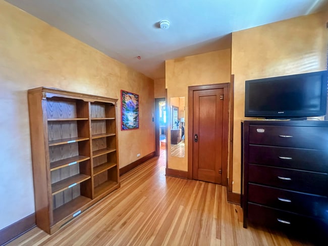 Building Photo - FURNISHED Short Term approved-Gorgeous 4 bed historic home in downtown GJ