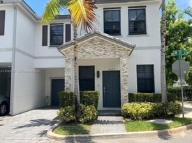 Building Photo - 1523 SW 29th St