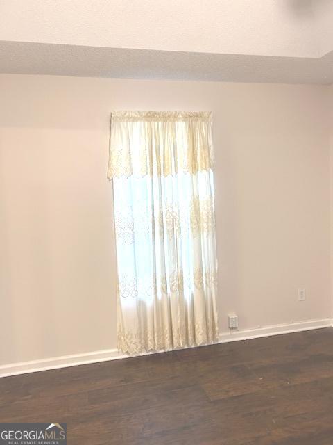 Building Photo - 305 Carriage Chase