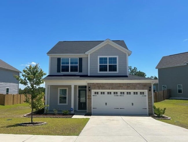 Primary Photo - Wonderful Four Bedroom Home Located in the...