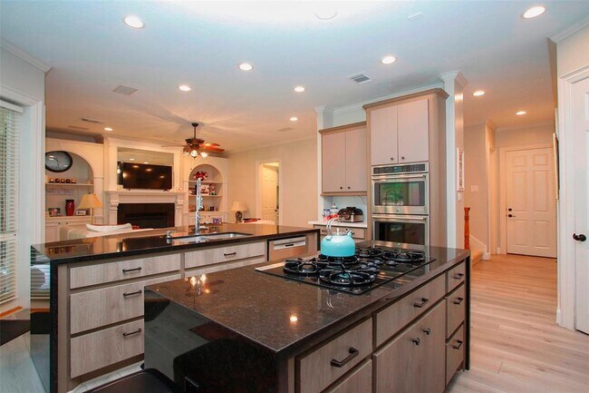 Building Photo - 27 Cape Jasmine Pl