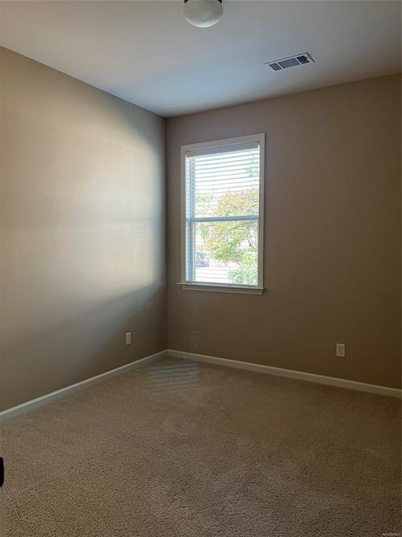 Building Photo - 9085 Black Cherry Trl