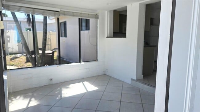 Building Photo - 4360 NE 13th Ave