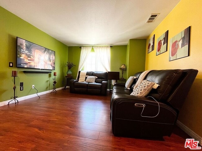 Building Photo - 3653 W Luther Ln