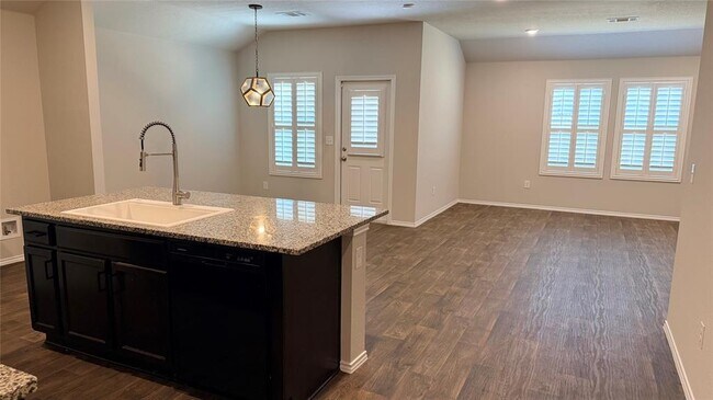 Building Photo - 15113 Upland Willow Rd