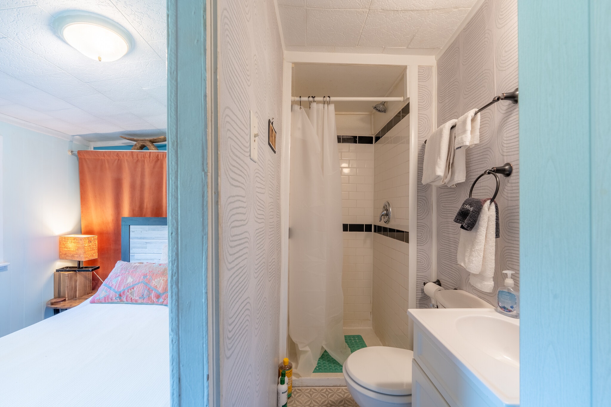 Building Photo - 1101 S Rogers St