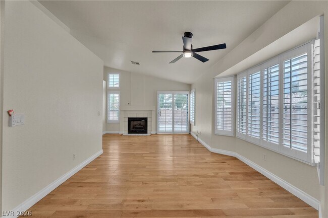 Building Photo - 856 Brass Ring Rd