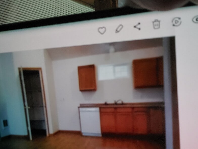 Building Photo - 35732 Hankey Rd