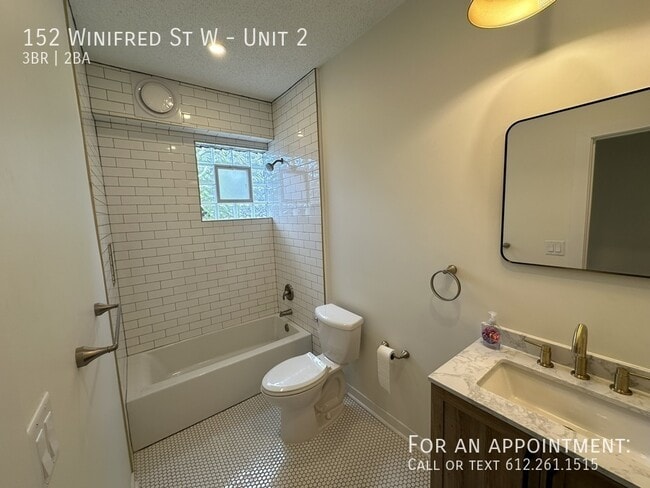 Building Photo - 152 Winifred St W