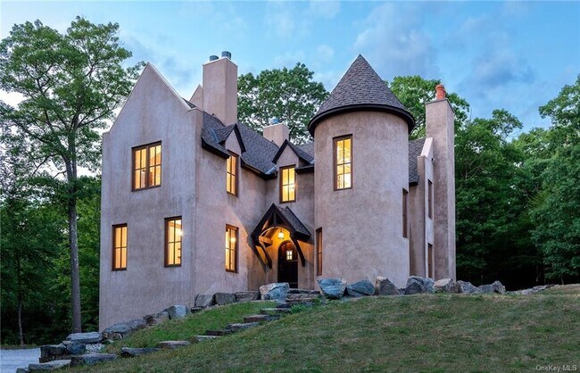 Building Photo - 51 Chapman Rd