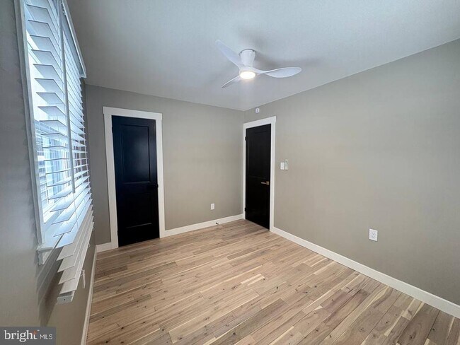 Building Photo - 13223 Hawthorn Ln