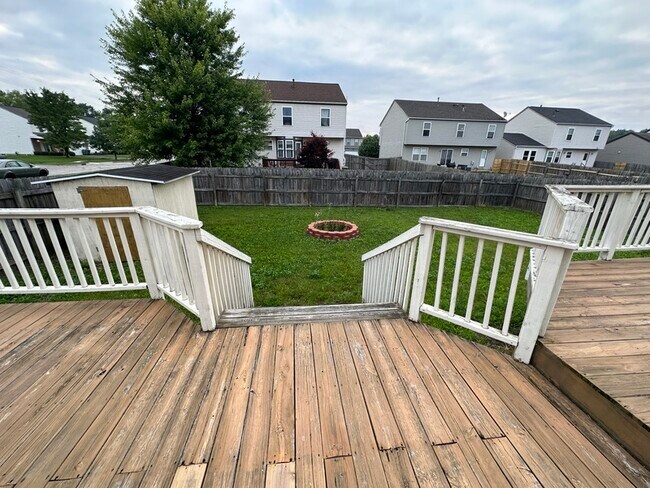Building Photo - 1767 Damos Way