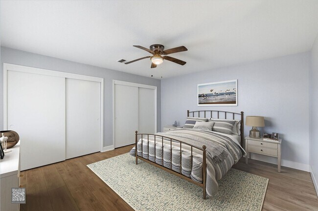 Building Photo - $1,000 Off First Month's Rent | 3-Bedroom Home with Detached 2-Car Garage, Fireplace & Private Patio