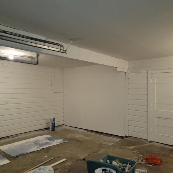 Building Photo - 5103 Willow Glen Dr