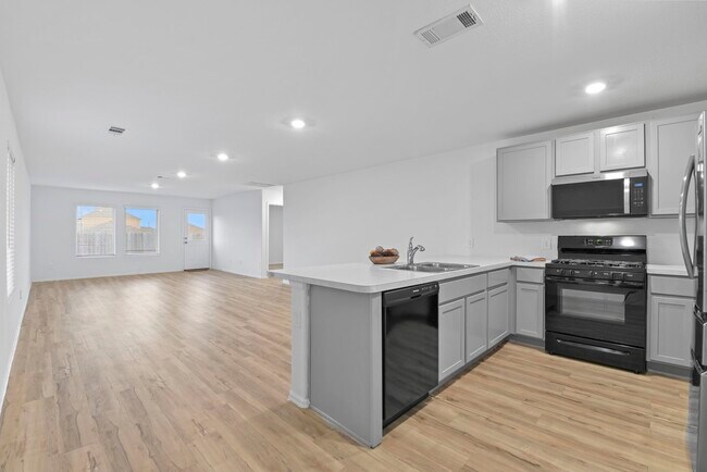 Building Photo - 22156 Juniper Crossing Dr