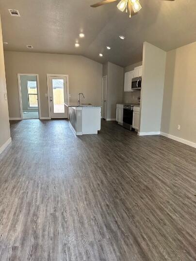 Building Photo - 3410 Urbana Pl