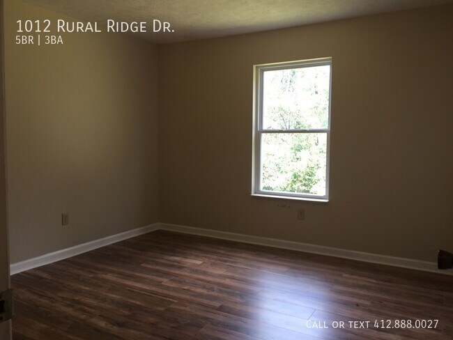 Building Photo - 1012 Rural Ridge Dr