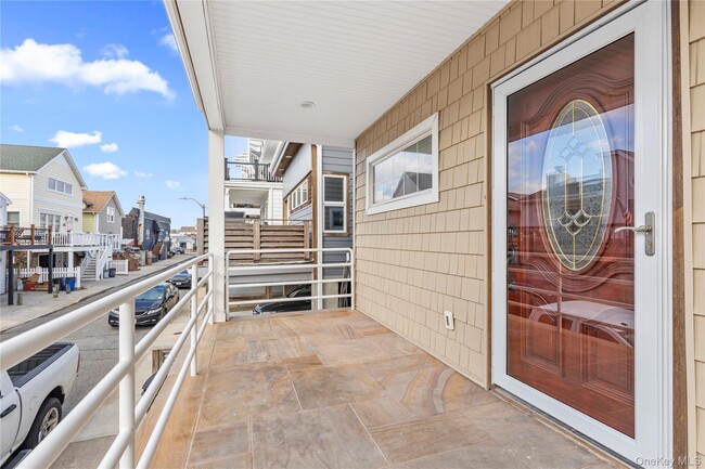 Building Photo - 40 New Hampshire St