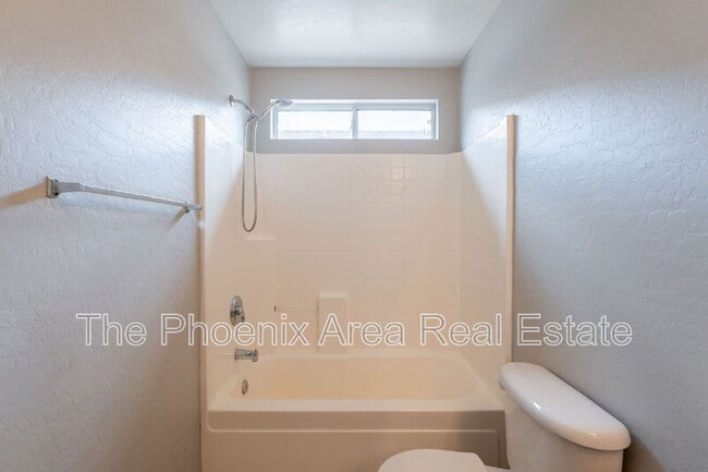 Building Photo - 2685 E Olivine Rd