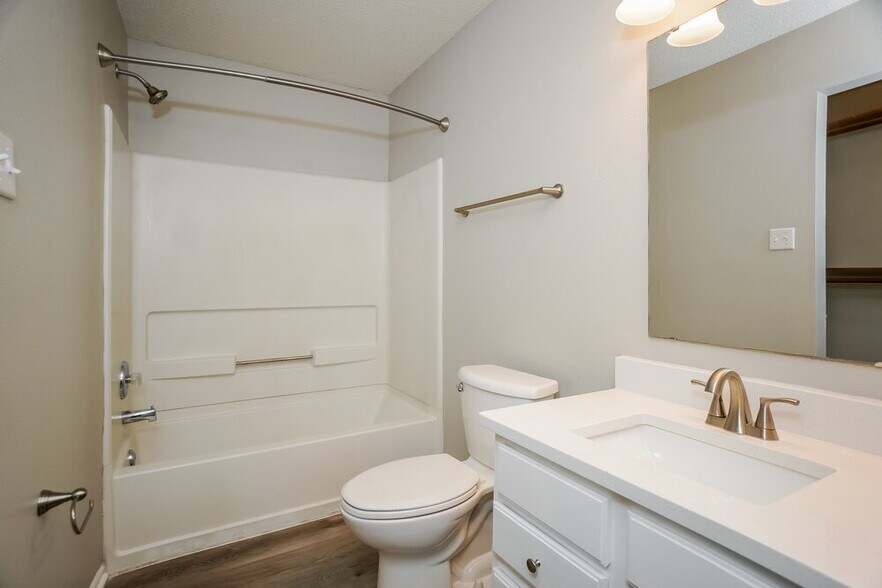 Building Photo - 3018 Everbloom Way