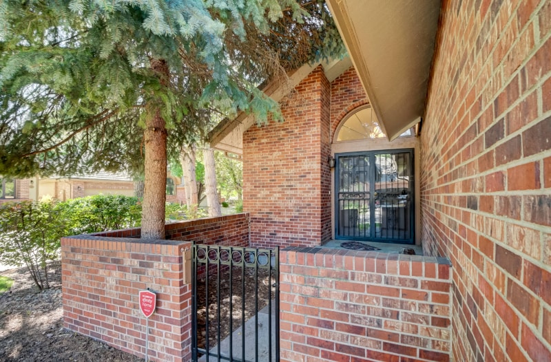 Building Photo - 4565 E Mexico Ave