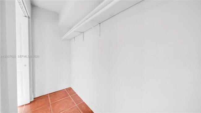 Building Photo - 1124 NW 100th Terrace