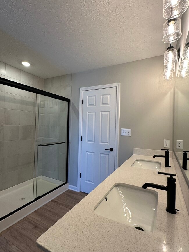 Building Photo - 17458 Ebling Trl