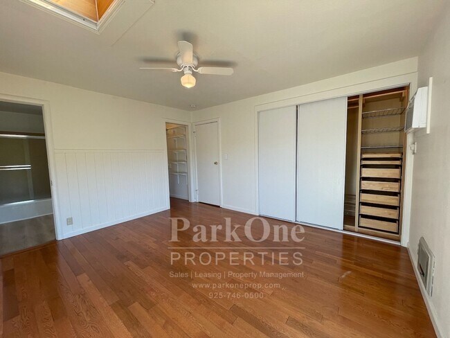 Building Photo - Spacious Home In Lafayette Hills