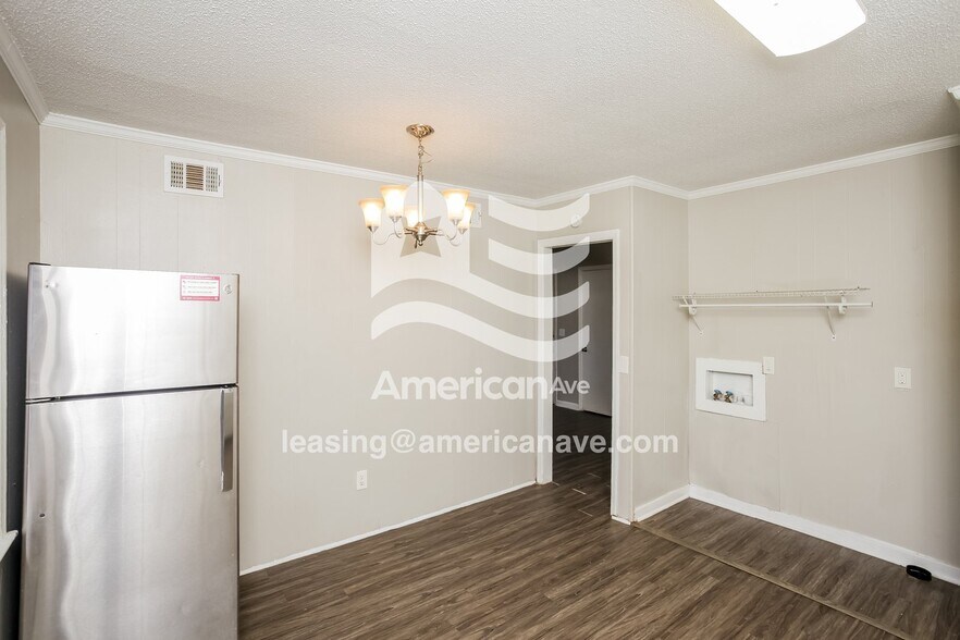 Building Photo - 4815 Barony Dr