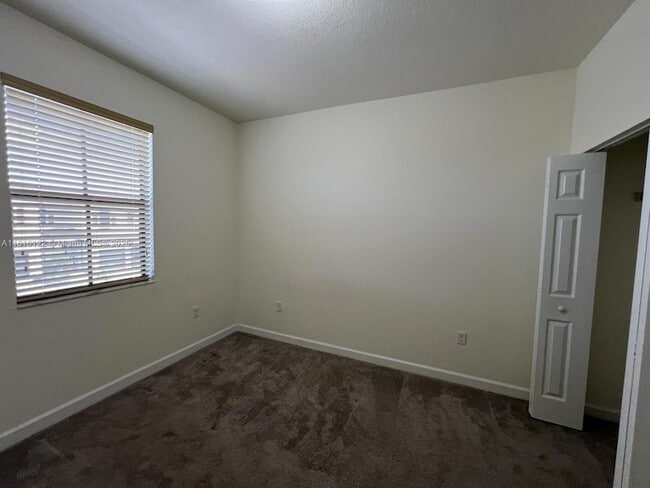 Building Photo - 11066 W 33rd Ln