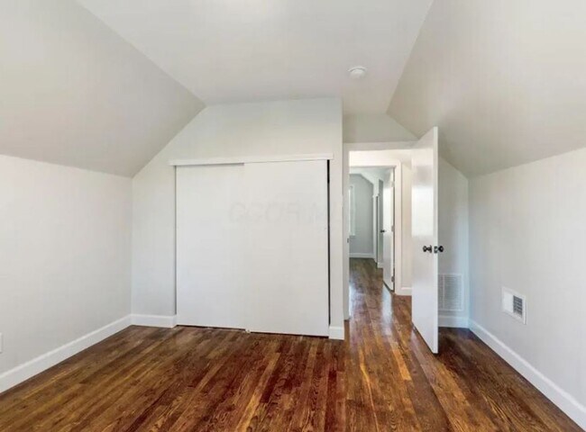 Building Photo - Cape Cod Style 4 Bedroom Home - Newly Remodeled with a Partially Finished Basement!