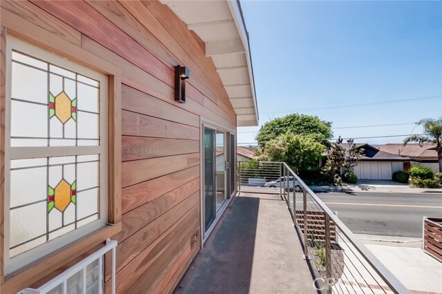 Building Photo - 804 Avenida Presidio