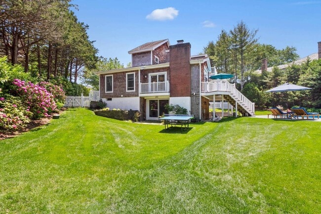 Building Photo - 114 Narod Blvd