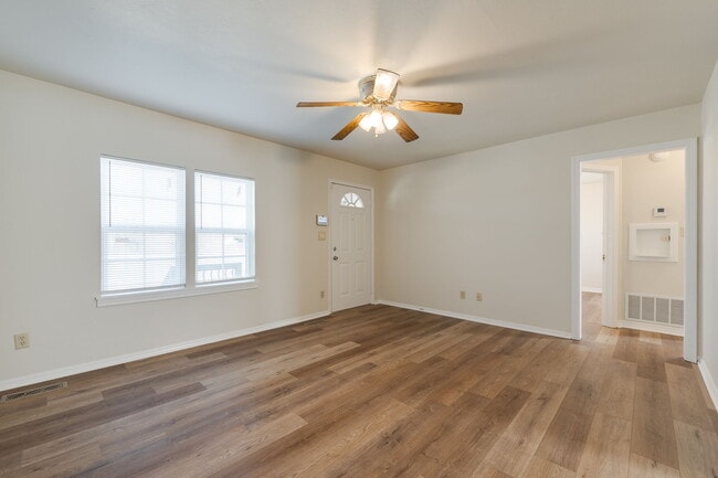 Building Photo - 1322 NW 100th St