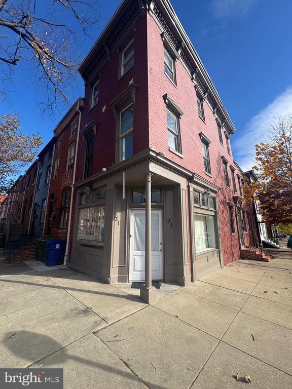 Building Photo - 31 S Arlington Ave