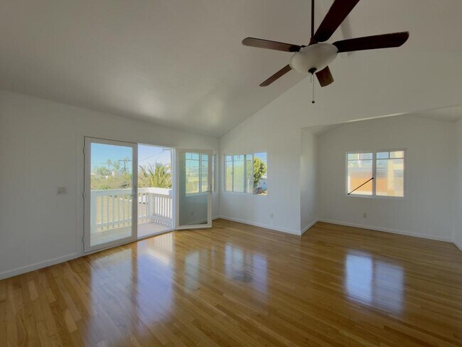 Building Photo - 731 Beryl St