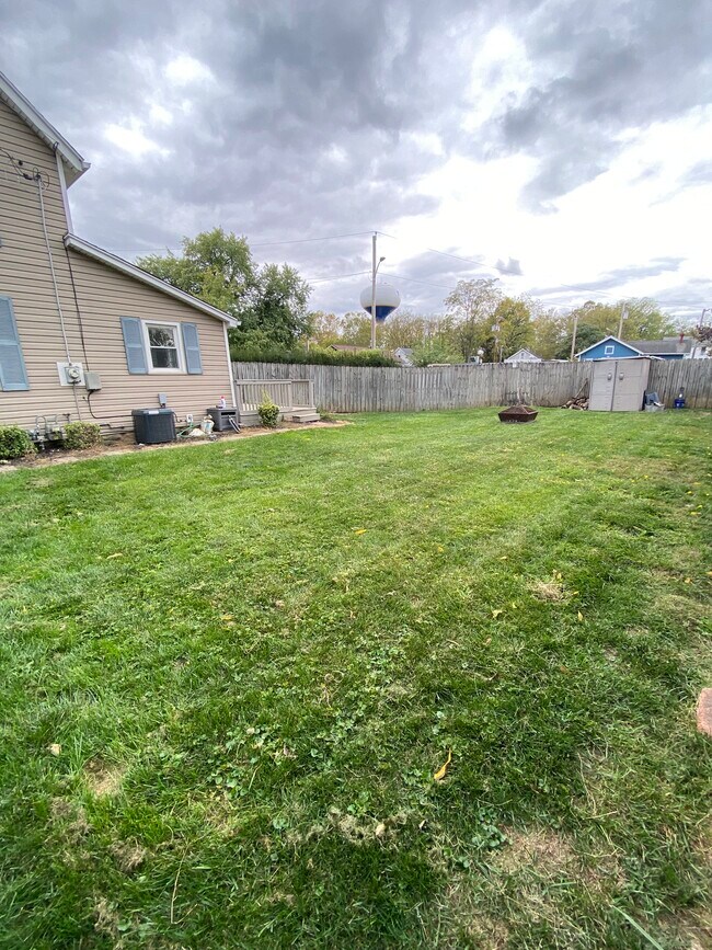 Backyard - 254 Oak St