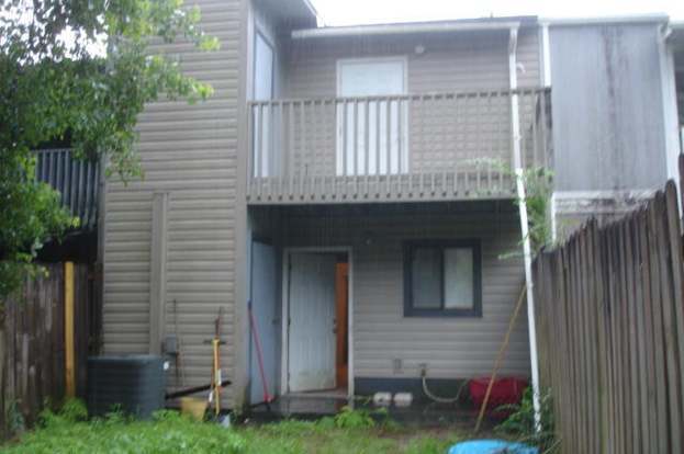 Building Photo - 3119 Debra Blvd