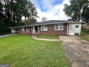 Building Photo - 261 Palms Ln SW